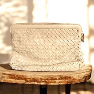 Morris Moskowitz Vintage Woven Leather Shoulder Bag | Cream